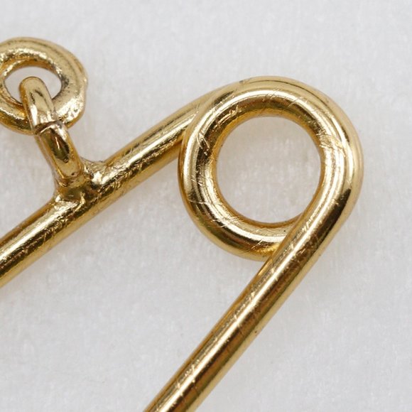 CHANEL Gold Brooch - Picture 6 of 8